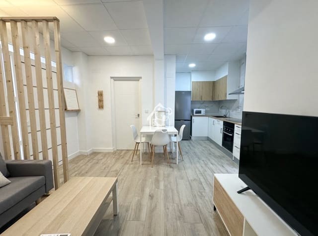 3 makuuhuone Huoneisto vuokrattavana paikassa San Bartolomé, Orihuela - 800 € (Ref: 9926577)