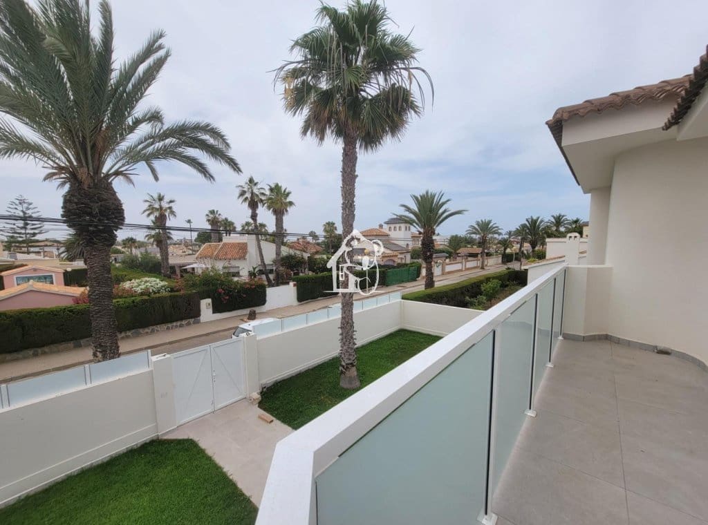 3 chambre Villa/Maison à vendre à Orihuela Costa avec piscine - 1 400 000 € (Ref: 9928597)