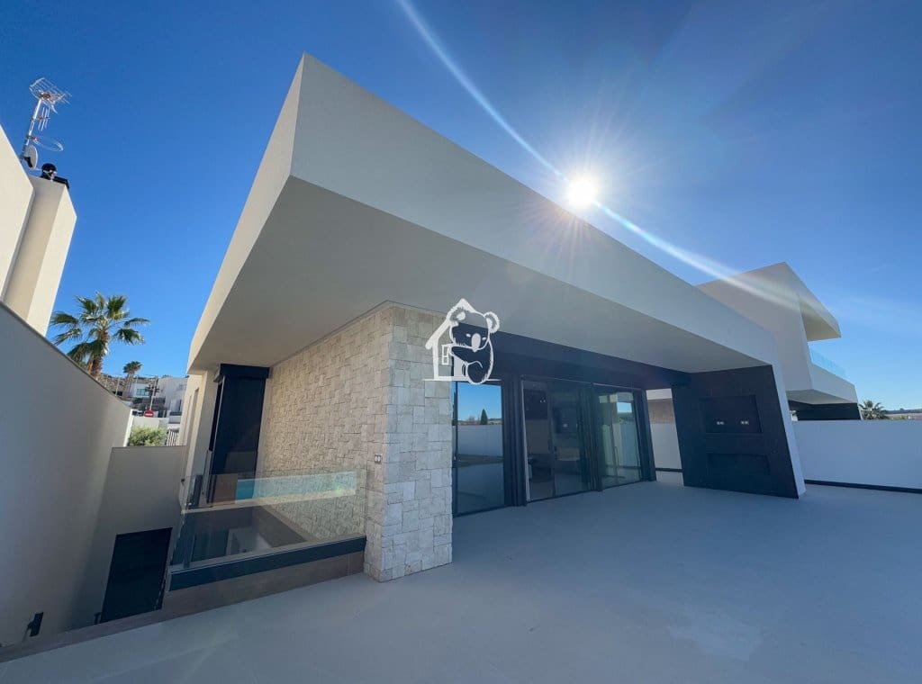 3 sovrum Villa till salu i Algorfa med pool garage - 1 600 000 € (Ref: 9928598)