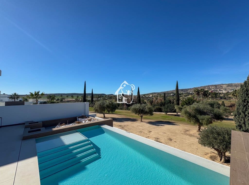 3 sovrum Villa till salu i Algorfa med pool garage - 1 600 000 € (Ref: 9928598)