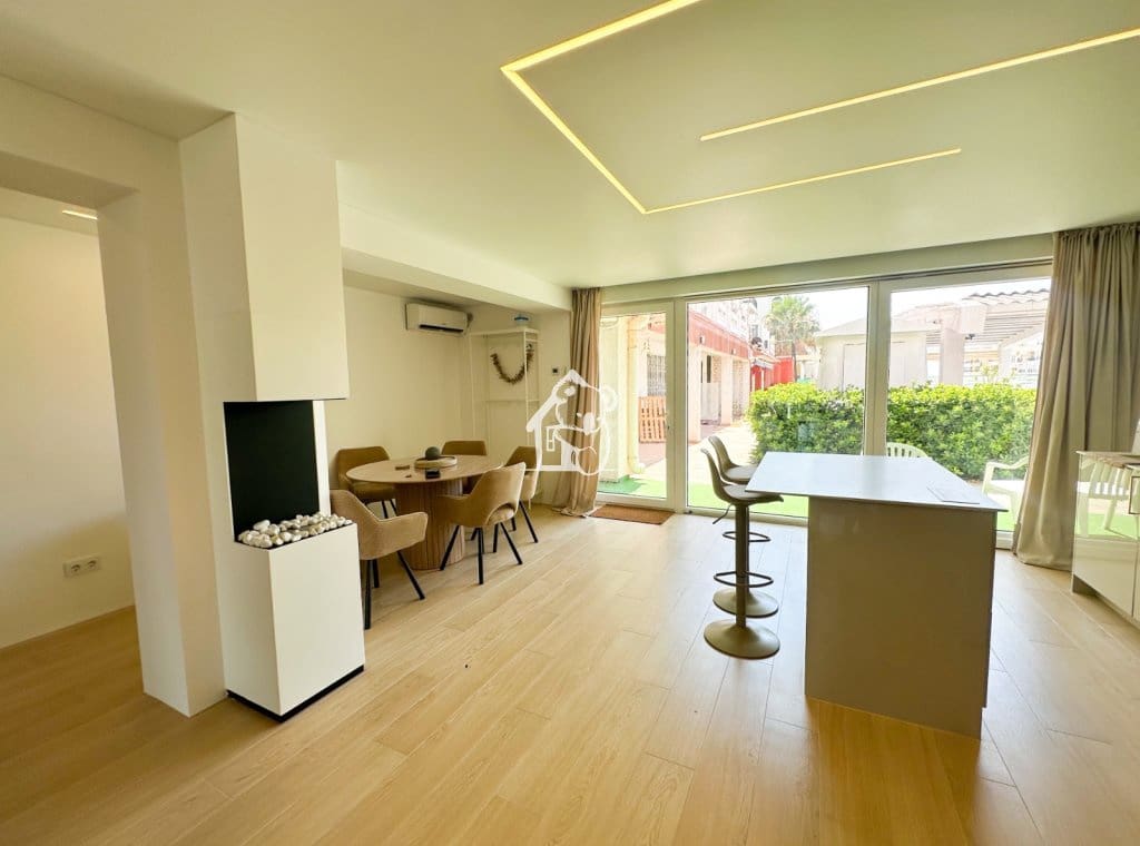 2 quarto Apartamento para venda em Torrevieja com garagem - 150 000 € (Ref: 9932602)