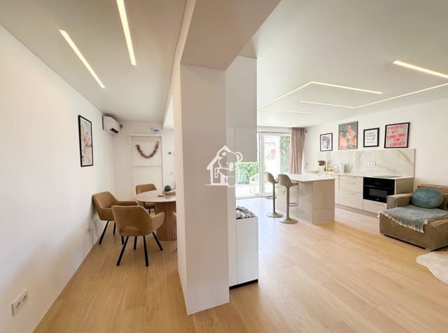 2 chambre Appartement à vendre à La Veleta, Torrevieja avec garage - 150 000 € (Ref: 9932602)