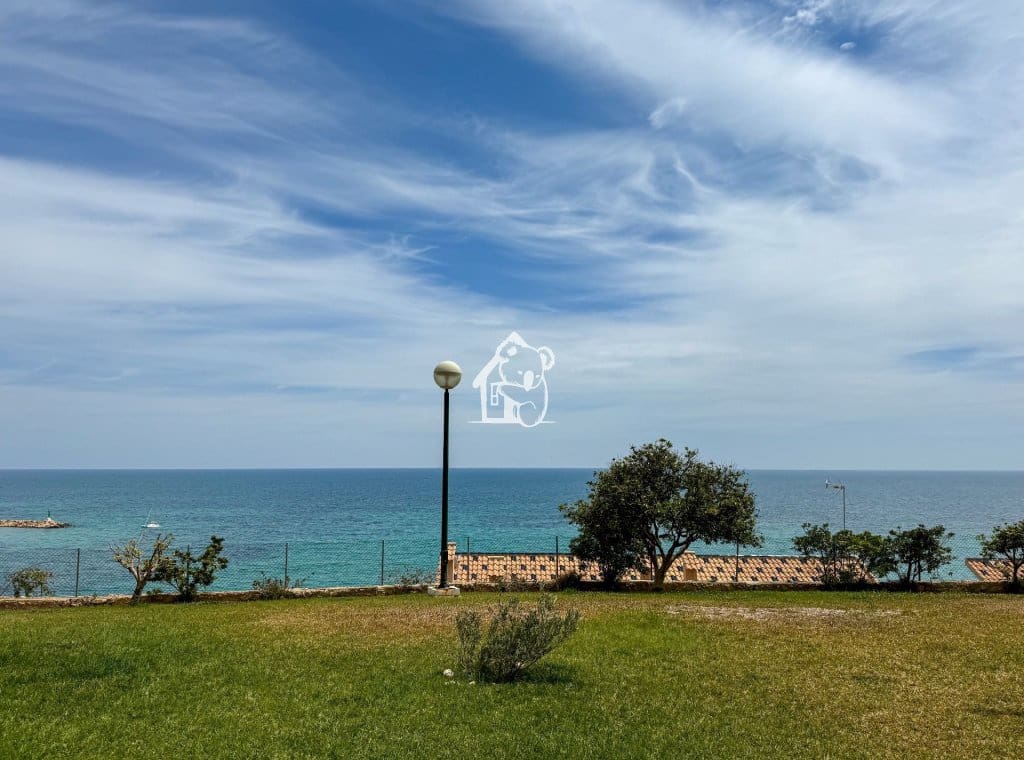 1 bedroom Apartment for rent in Dehesa de Campoamor with garage - € 700 (Ref: 9935390)