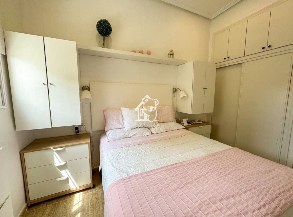 1 bedroom Apartment for rent in Dehesa de Campoamor with garage - € 700 (Ref: 9935390)