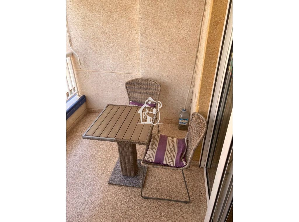 2 soverom Leilighet til leie i Guardamar del Segura - € 850 (Ref: 9935391)
