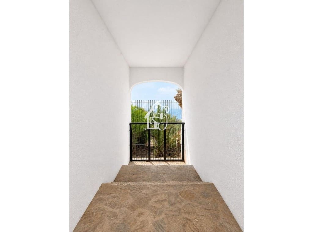 2 soveværelse Strandlejlighed til leje i Orihuela Costa med swimmingpool garage - € 1.450 (Ref: 9944989)