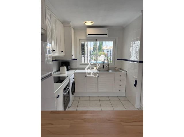 2 soveværelse Strandlejlighed til leje i Cabo Roig, Orihuela med swimmingpool garage - € 1.450 (Ref: 9944989)