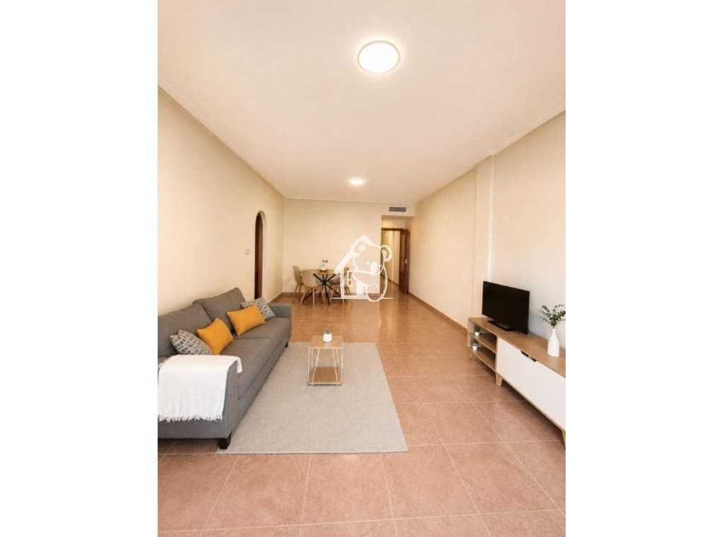 3 quarto Apartamento para arrendar em Bigastro - 690 € (Ref: 9946871)