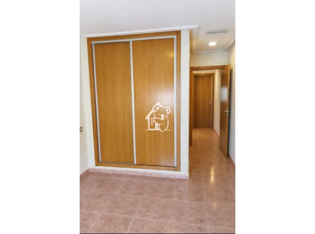 3 quarto Apartamento para arrendar em Bigastro - 690 € (Ref: 9946871)