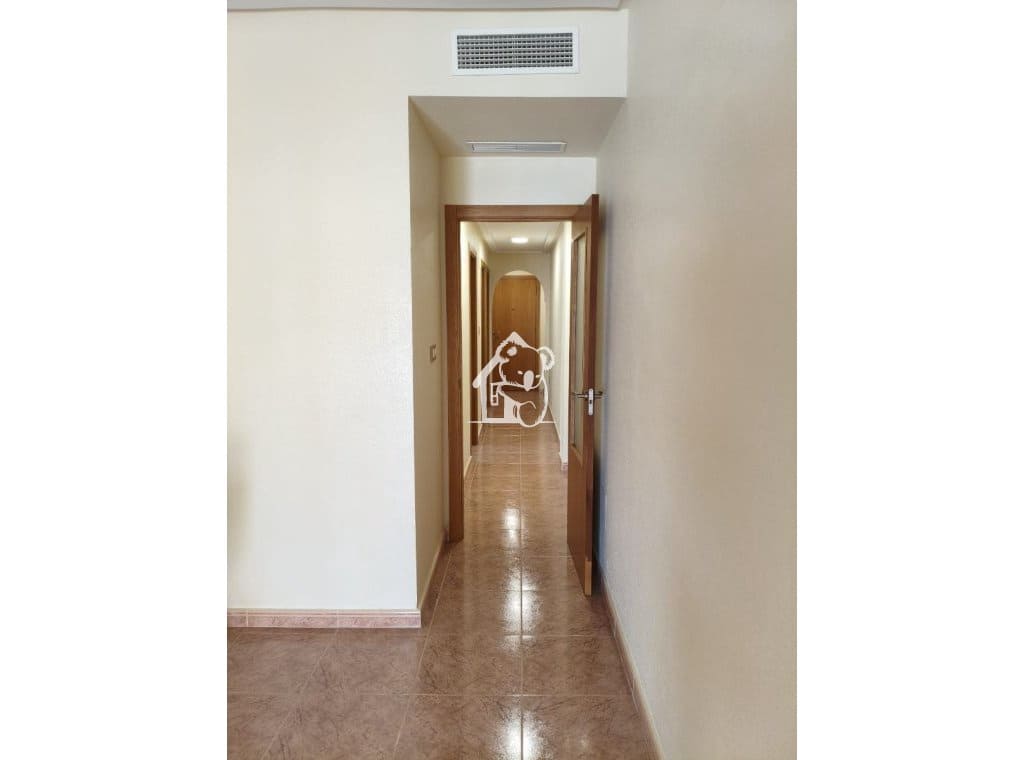 3 quarto Apartamento para arrendar em Bigastro - 690 € (Ref: 9946871)