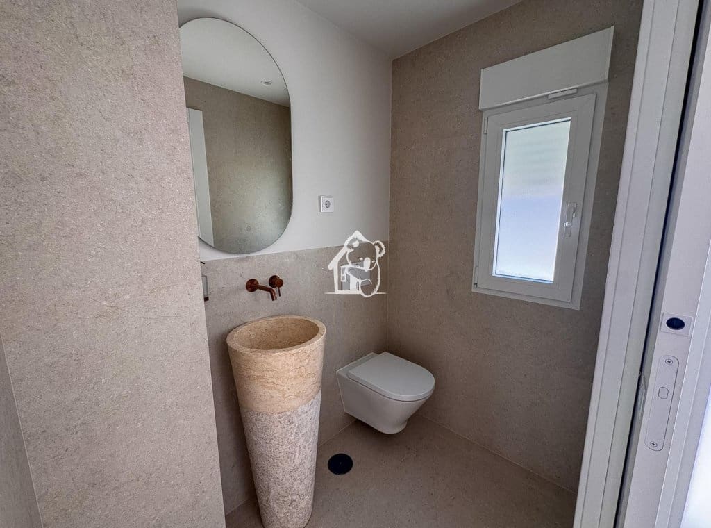 Maison de Ville de 4 chambres à louer à Dehesa de Campoamor avec garage - 2 500 € (Ref: 9949023)