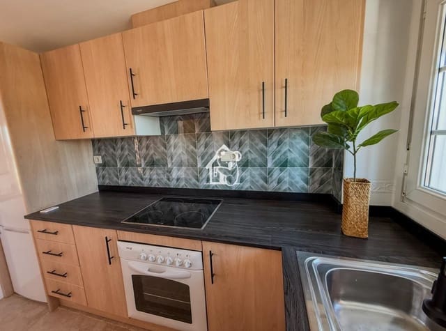 2 soveværelse Byhus til leje i Roldan, Torre-Pacheco med swimmingpool garage - € 850 (Ref: 9949024)