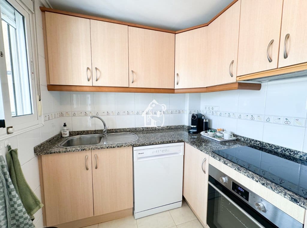 Maison de Ville de 2 chambres à louer à Ciudad Quesada avec piscine - 950 € (Ref: 9950851)