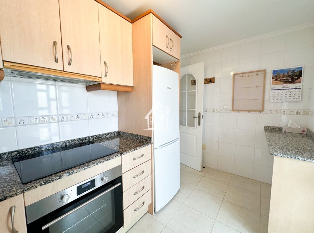 Maison de Ville de 2 chambres à louer à Ciudad Quesada avec piscine - 950 € (Ref: 9950851)
