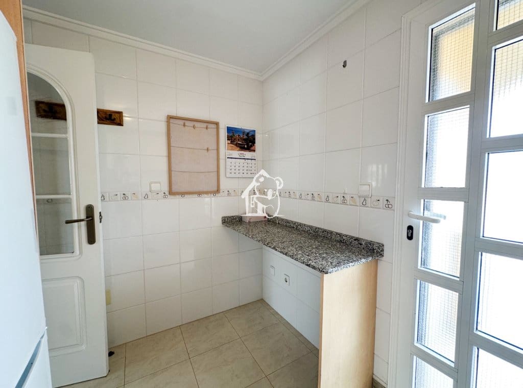 Maison de Ville de 2 chambres à louer à Ciudad Quesada avec piscine - 950 € (Ref: 9950851)