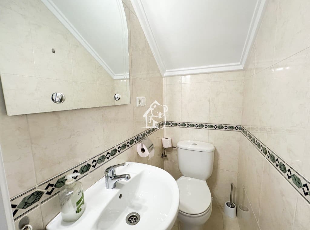 Maison de Ville de 2 chambres à louer à Ciudad Quesada avec piscine - 950 € (Ref: 9950851)