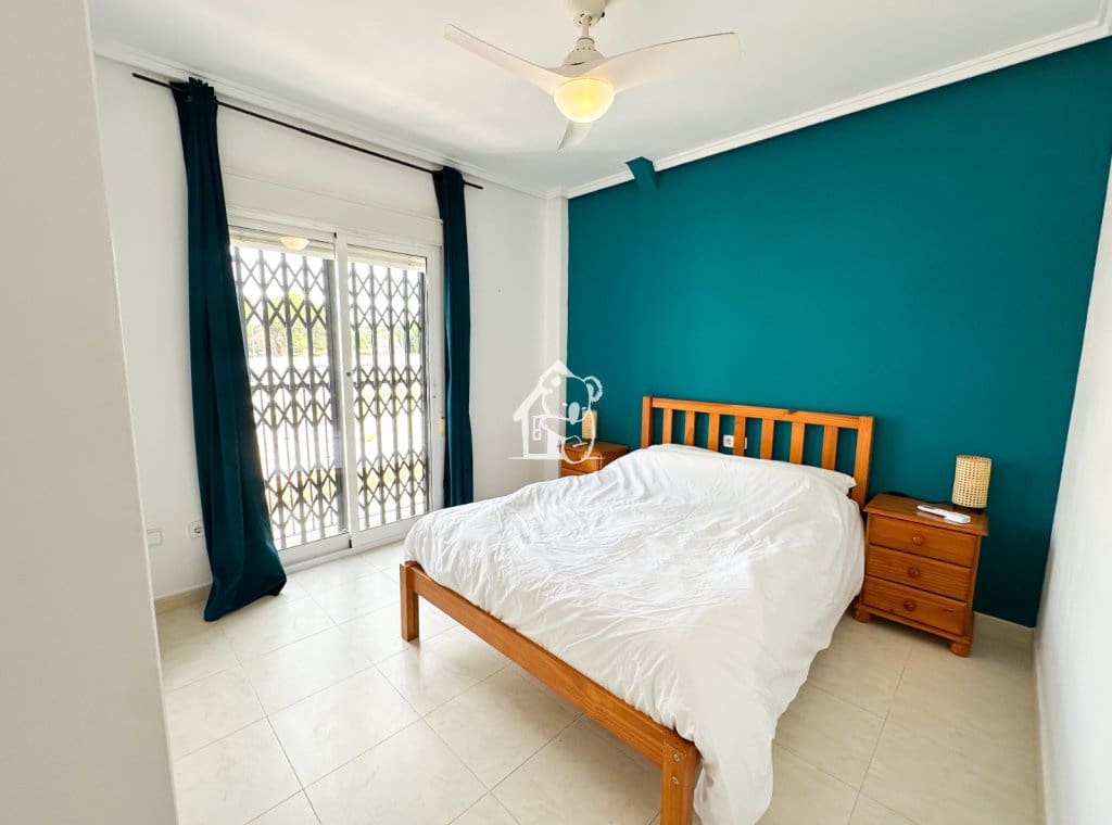 Maison de Ville de 2 chambres à louer à Ciudad Quesada avec piscine - 950 € (Ref: 9950851)