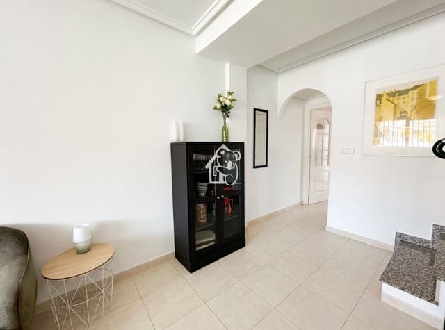 Maison de Ville de 2 chambres à louer à Ciudad Quesada, Rojales avec piscine - 950 € (Ref: 9950851)
