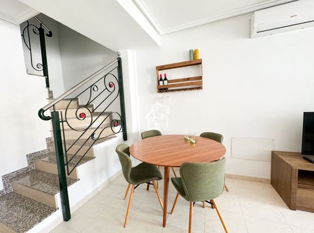 Maison de Ville de 2 chambres à louer à Ciudad Quesada, Rojales avec piscine - 950 € (Ref: 9950851)