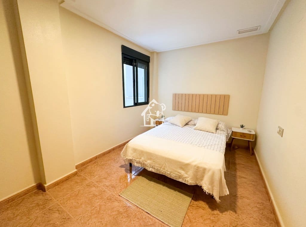 3 soverom Leilighet til leie i Bigastro - € 690 (Ref: 9950852)