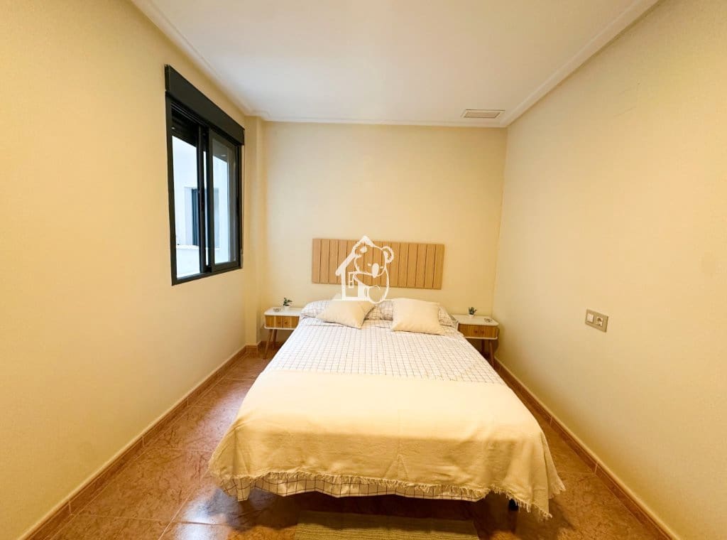 3 soverom Leilighet til leie i Bigastro - € 690 (Ref: 9950852)