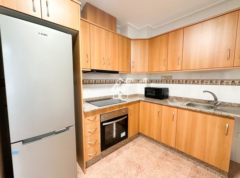 3 soverom Leilighet til leie i Bigastro - € 690 (Ref: 9950852)