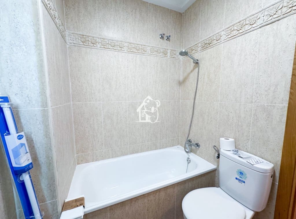 3 soverom Leilighet til leie i Bigastro - € 690 (Ref: 9950852)