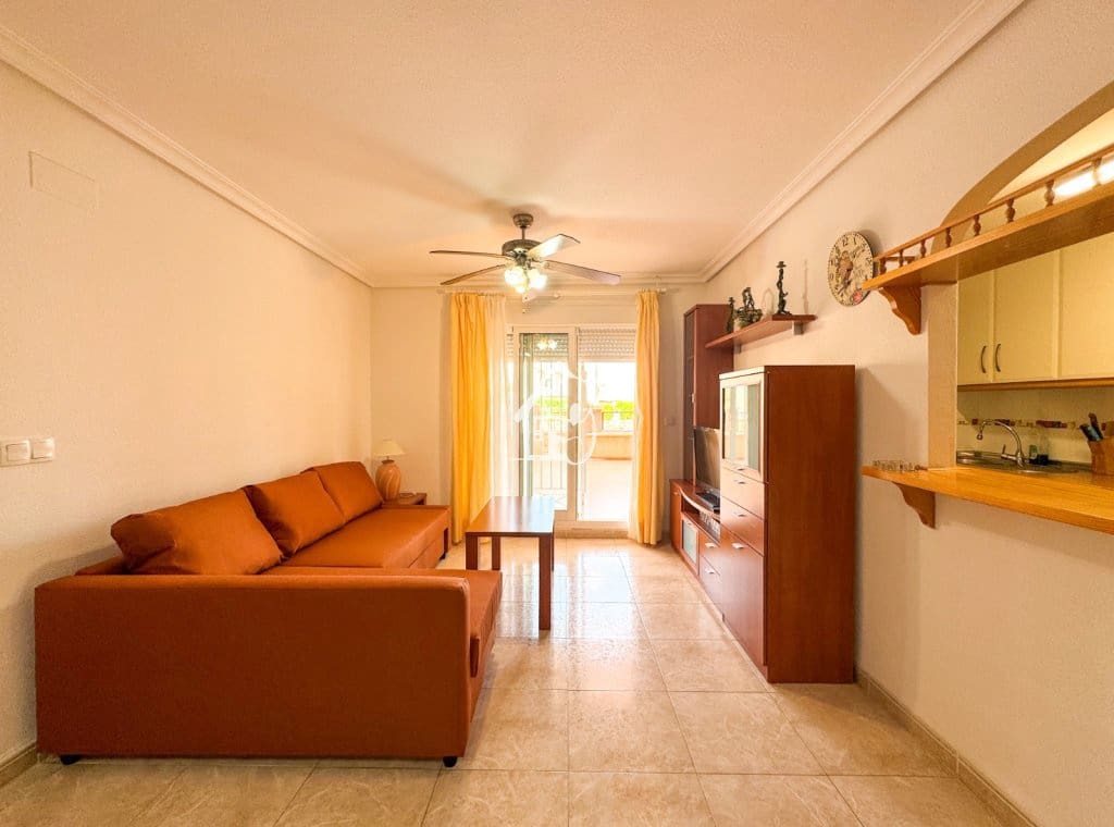 1 slaapkamer Appartement te huur in Orihuela Costa met zwembad - € 700 (Ref: 9950903)