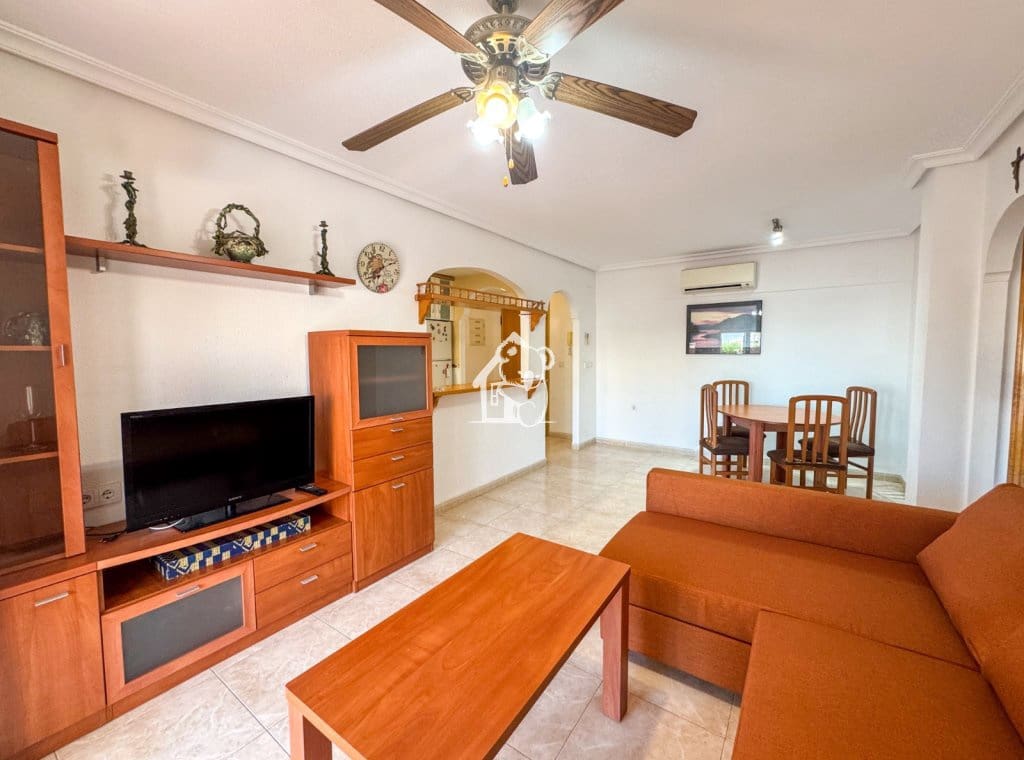 1 slaapkamer Appartement te huur in Orihuela Costa met zwembad - € 700 (Ref: 9950903)