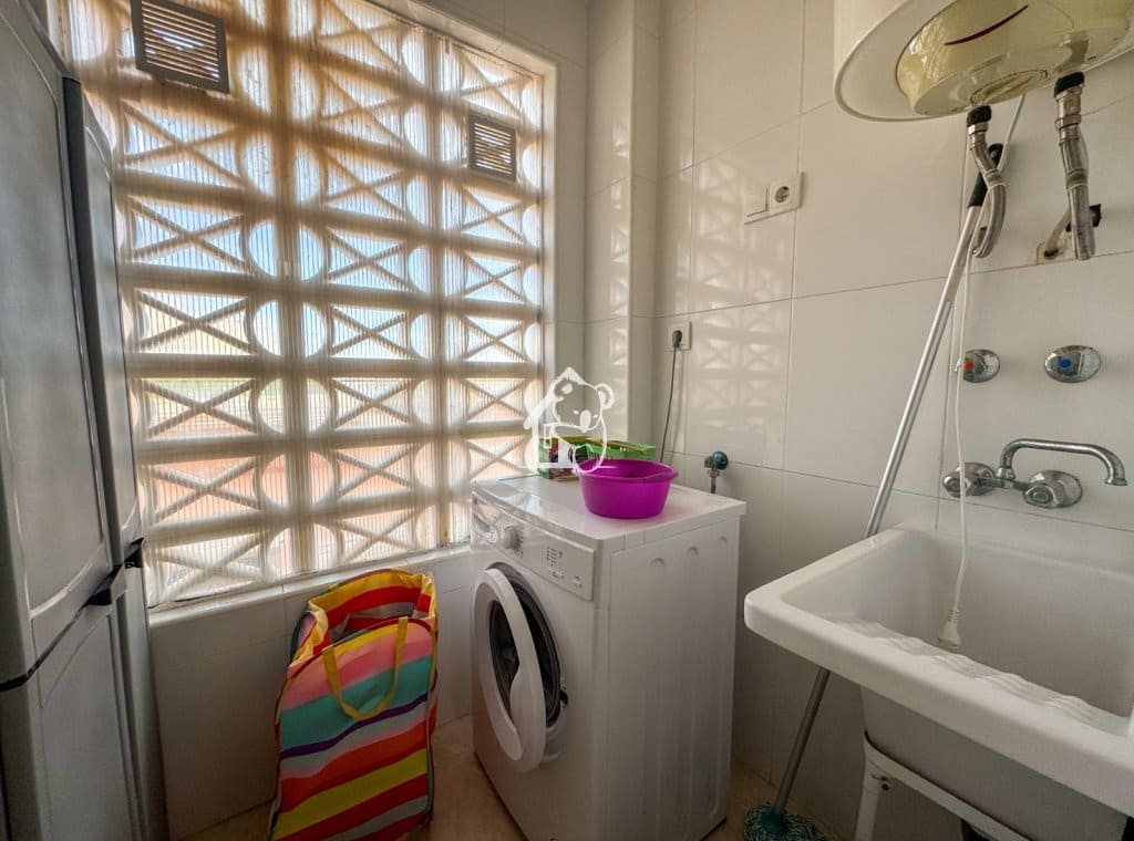 1 slaapkamer Appartement te huur in Orihuela Costa met zwembad - € 700 (Ref: 9950903)