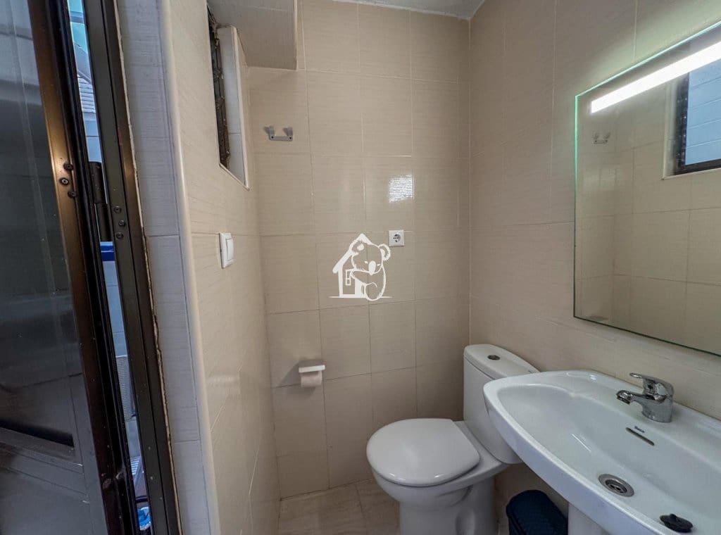 3 bedroom Beach Apartment for rent in Torrevieja - € 1,700 (Ref: 9953584)
