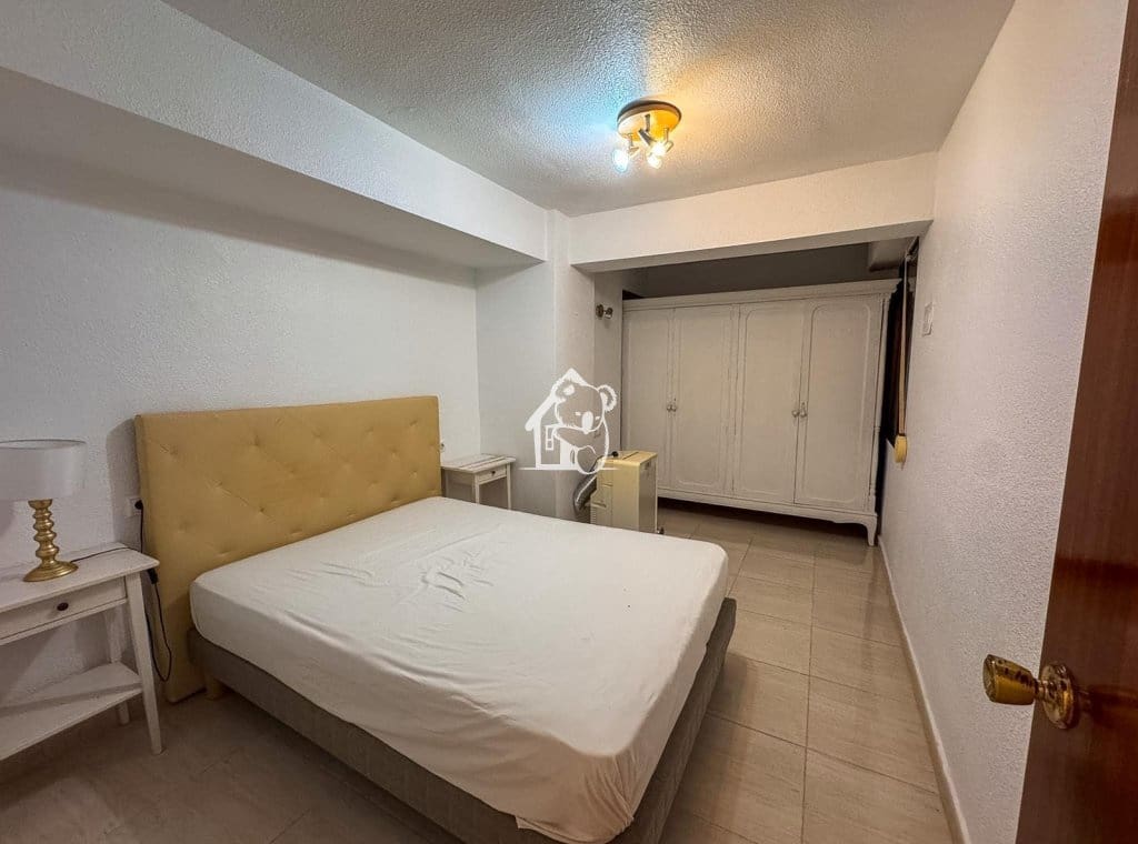 3 bedroom Beach Apartment for rent in Torrevieja - € 1,700 (Ref: 9953584)