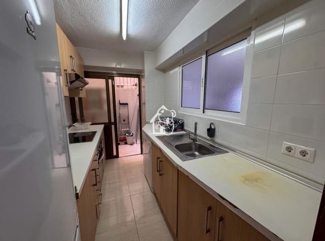 3 bedroom Beach Apartment for rent in Playa de los Náufragos, Torrevieja - € 1,697 (Ref: 9953584)