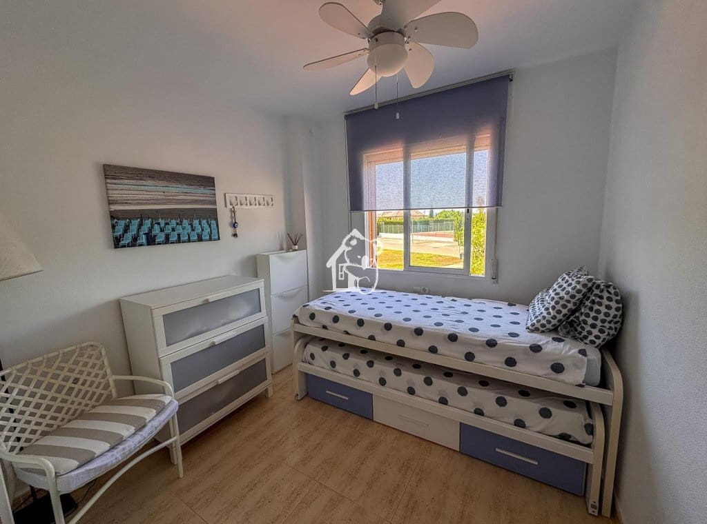 2 makuuhuone Ranta-asunto vuokrattavana paikassa Dehesa de Campoamor mukana 
autotalli - 800 € (Ref: 9953585)