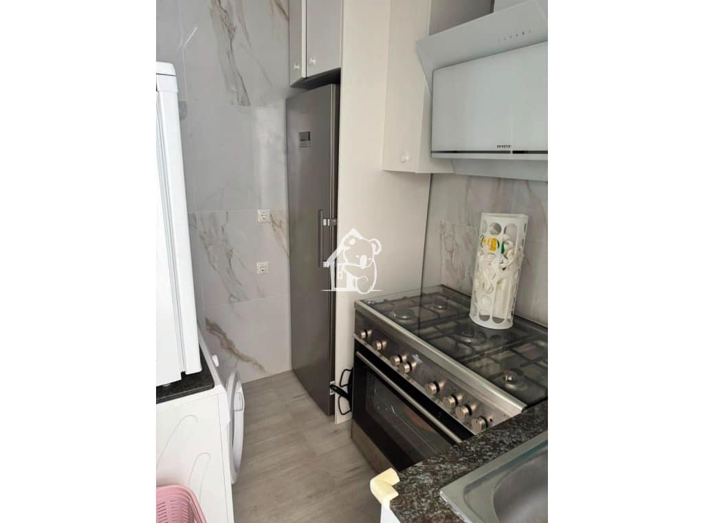 5 soveværelse Byhus til leje i Torre de la Horadada med garage - € 2.500 (Ref: 9956673)