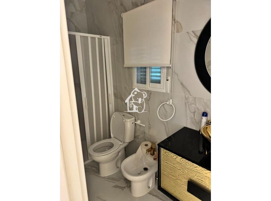 5 soveværelse Byhus til leje i Torre de la Horadada med garage - € 2.500 (Ref: 9956673)