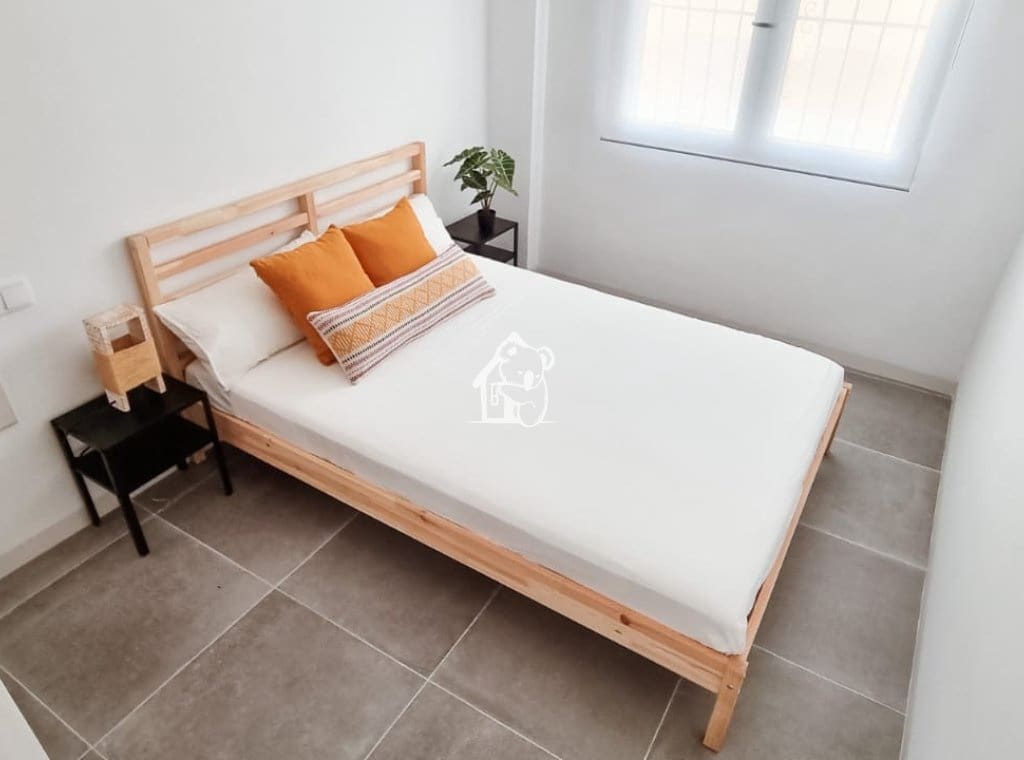 4 quarto Moradia para arrendar em La Mata - 1 600 € (Ref: 9956674)