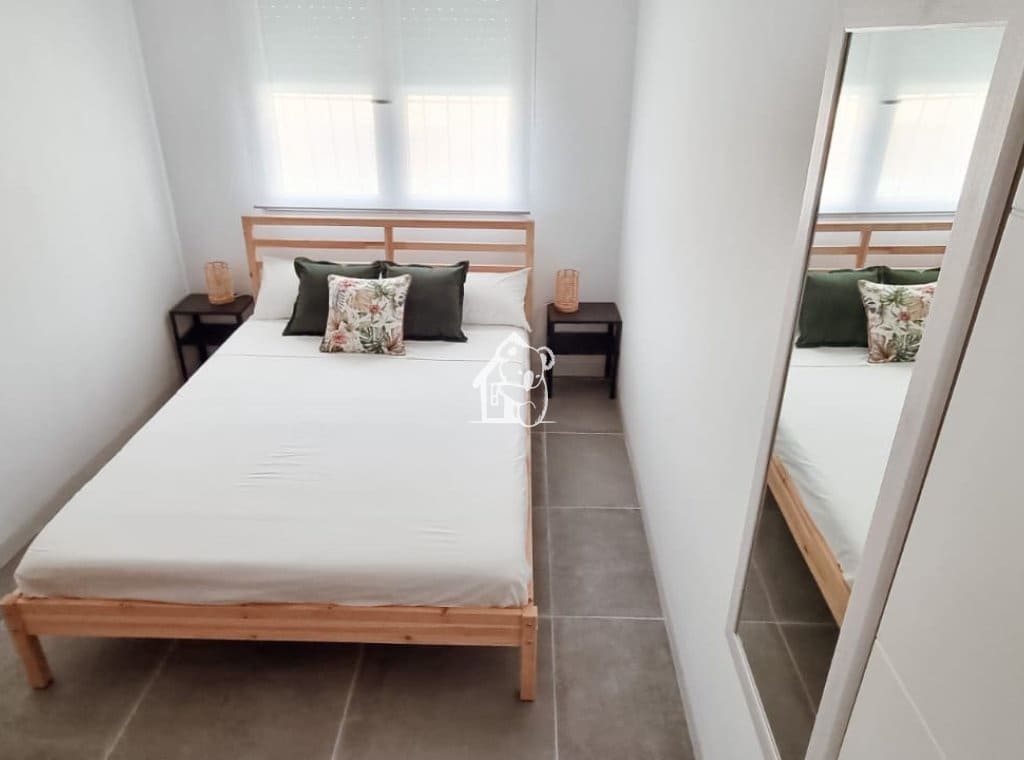 4 quarto Moradia para arrendar em La Mata - 1 600 € (Ref: 9956674)
