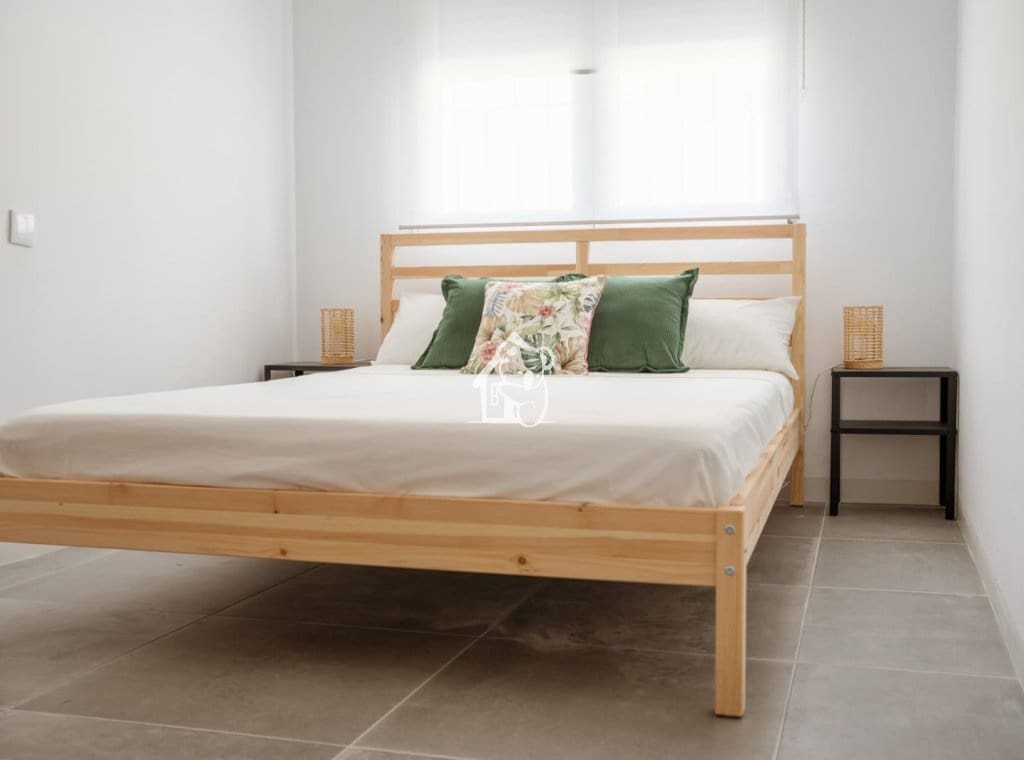 4 quarto Moradia para arrendar em La Mata - 1 600 € (Ref: 9956674)