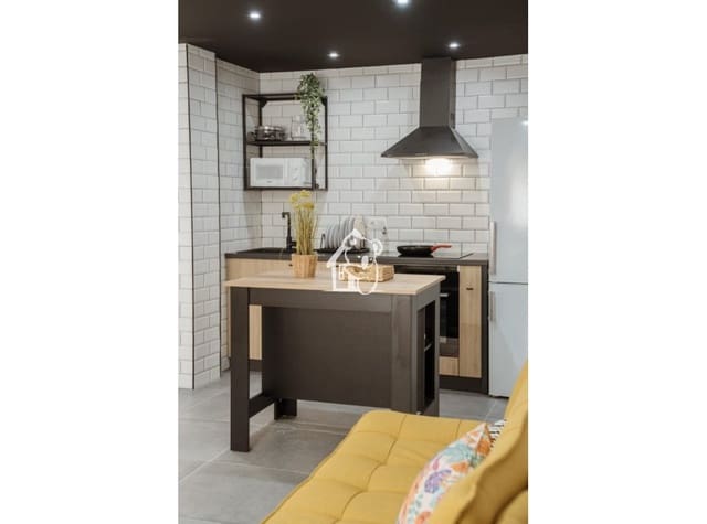 4 quarto Moradia para arrendar em Los Europeos, Torrevieja - 1 600 € (Ref: 9956674)