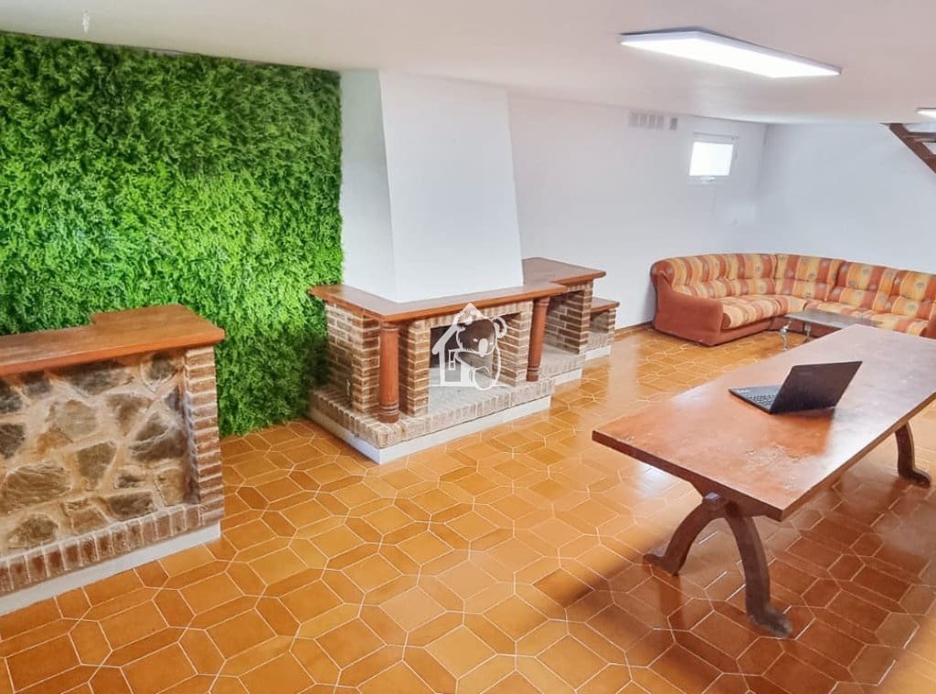 4 quarto Moradia para arrendar em La Mata - 1 600 € (Ref: 9956674)