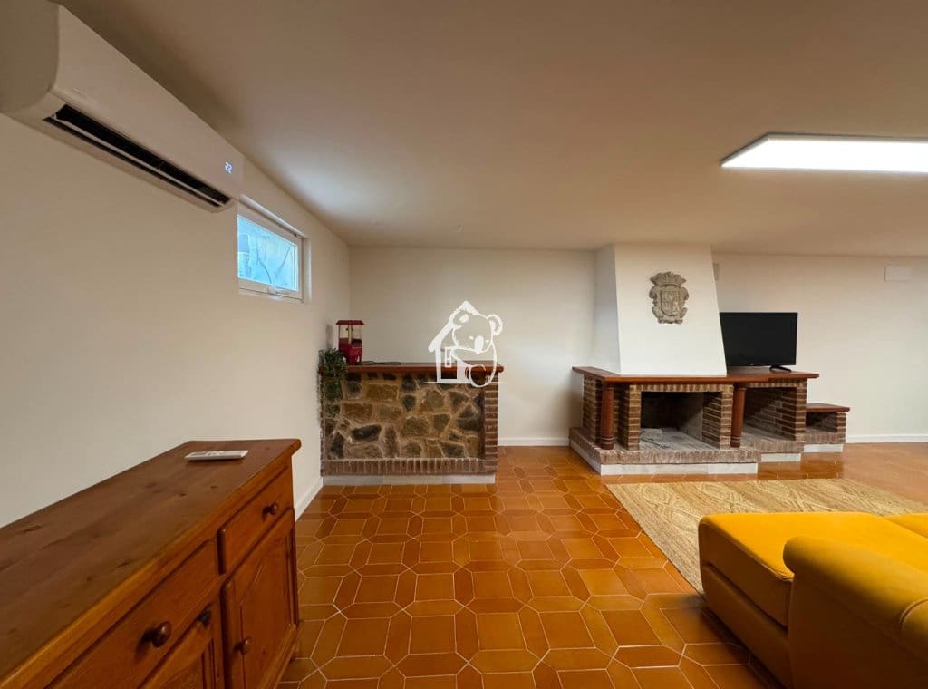 4 bedroom Villa for rent in La Mata - € 1,600 (Ref: 9956674)