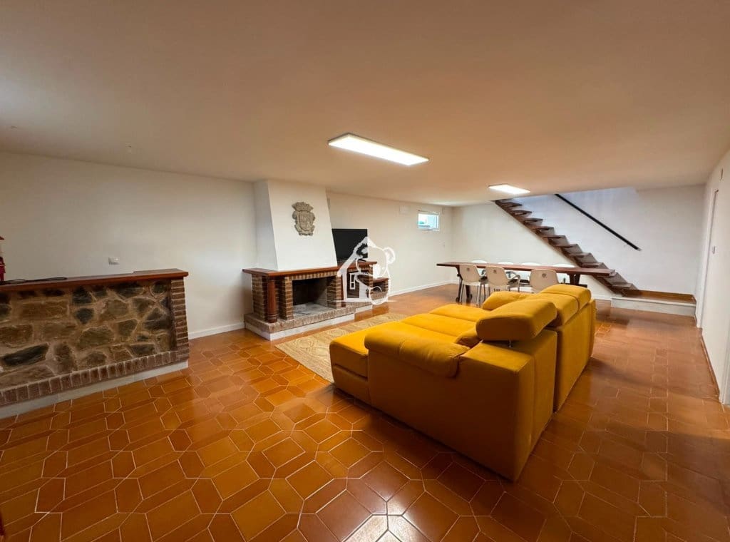 4 bedroom Villa for rent in La Mata - € 1,600 (Ref: 9956674)