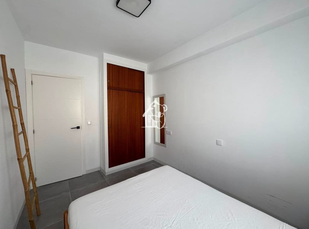 4 bedroom Villa for rent in La Mata - € 1,600 (Ref: 9956674)