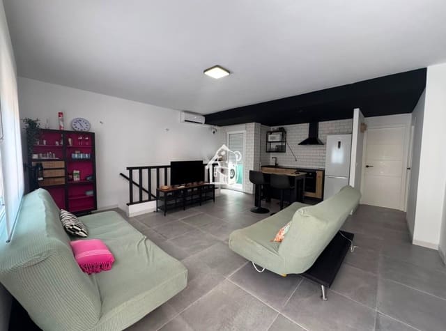 4 soverom Villa til leie i Los Europeos, Torrevieja - € 1 600 (Ref: 9956674)