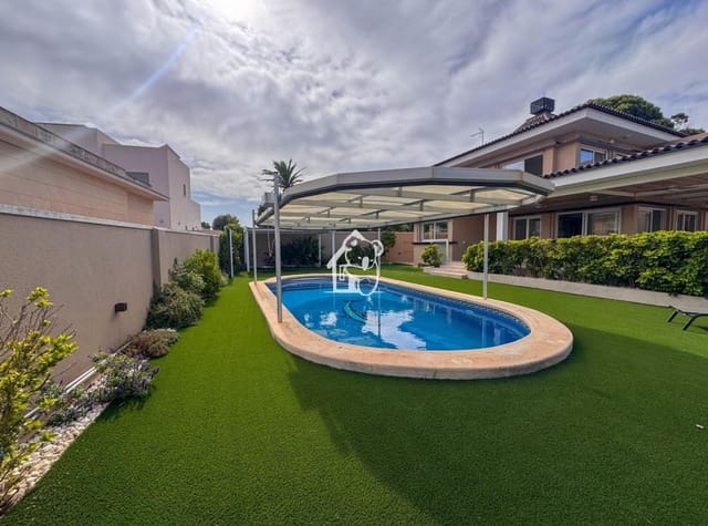 10 makuuhuone Huvila vuokrattavana paikassa Dehesa de Campoamor, Orihuela mukana uima-altaan 
autotalli - 3 500 € (Ref: 9958933)