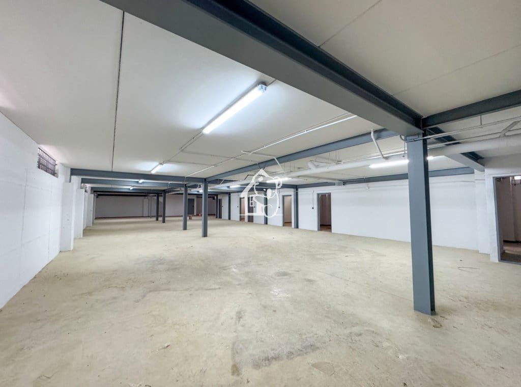 1 makuuhuone Kaupallinen vuokrattavana paikassa Almoradi mukana 
autotalli - 1 850 € (Ref: 9958934)
