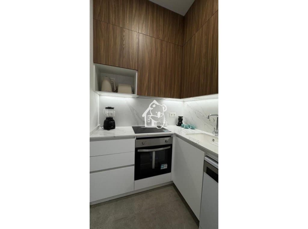 2 sypialnia Apartament do wynajęcia w Torrevieja z basenem - 1 300 € (Ref: 9965973)