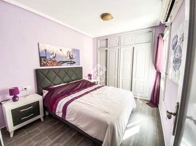 2 soveværelse Lejlighed til leje i La Florida, Orihuela med swimmingpool - € 1.000 (Ref: 9976648)