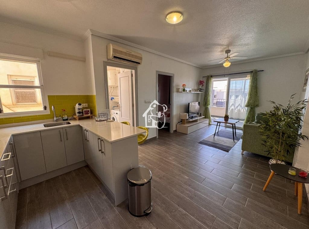 2 bedroom Apartment for rent in La Florida with pool - € 1,100 (Ref: 9976648)